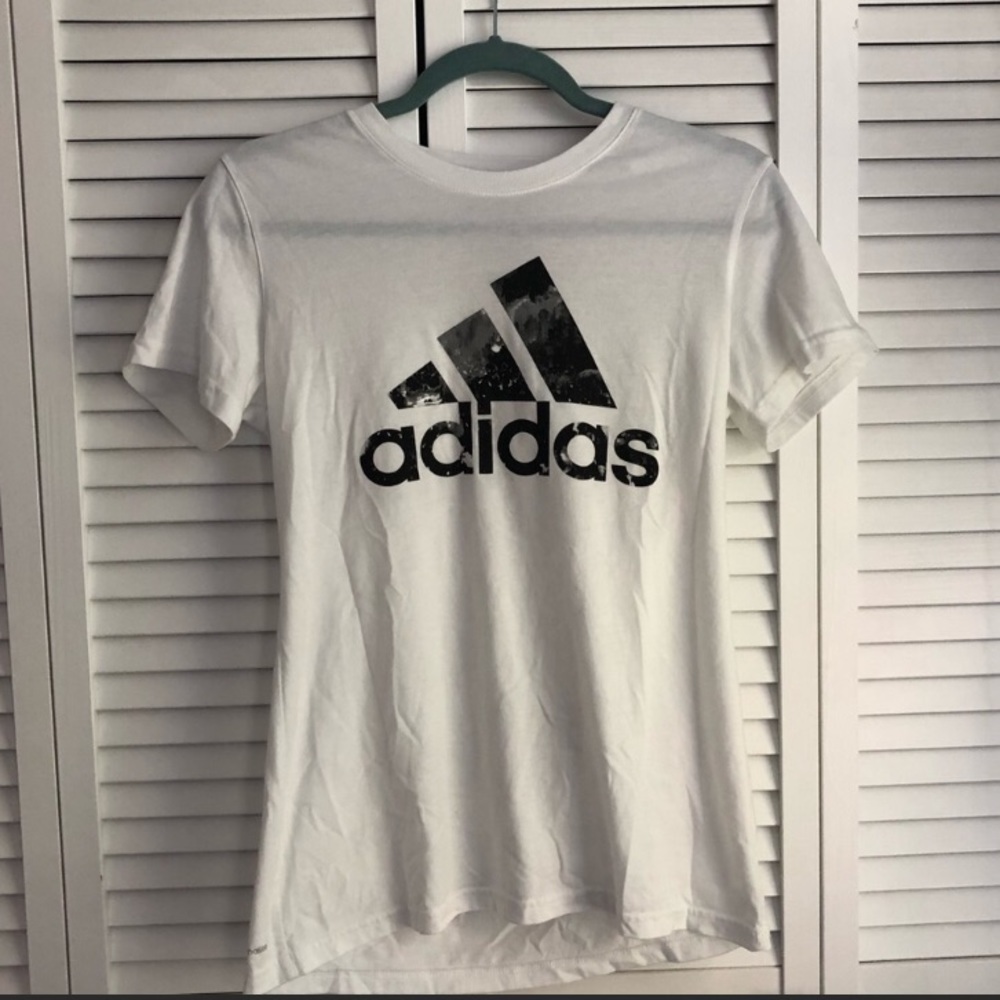 Women’s Athletic Ts - Picture 6 of 8